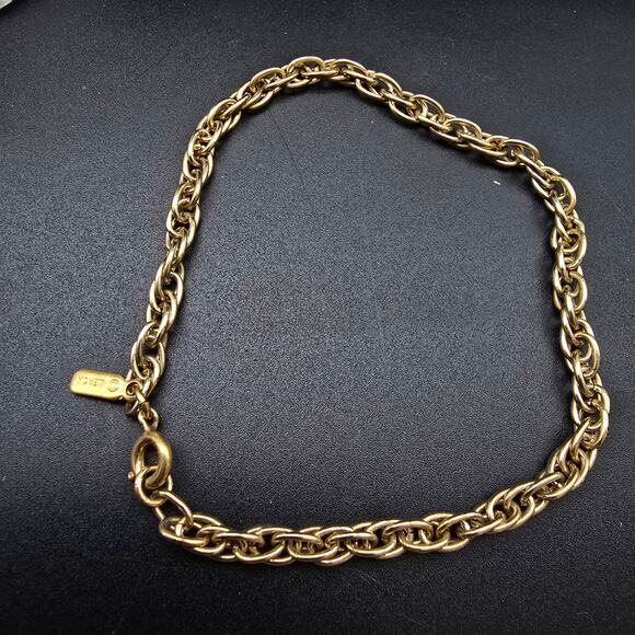 Monet Twisted Gold Tone Chain Anklet Large Bracelet Vintage Costume Jewelry - Picture 3 of 7